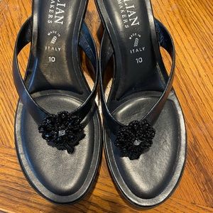 Womens sandals size 10